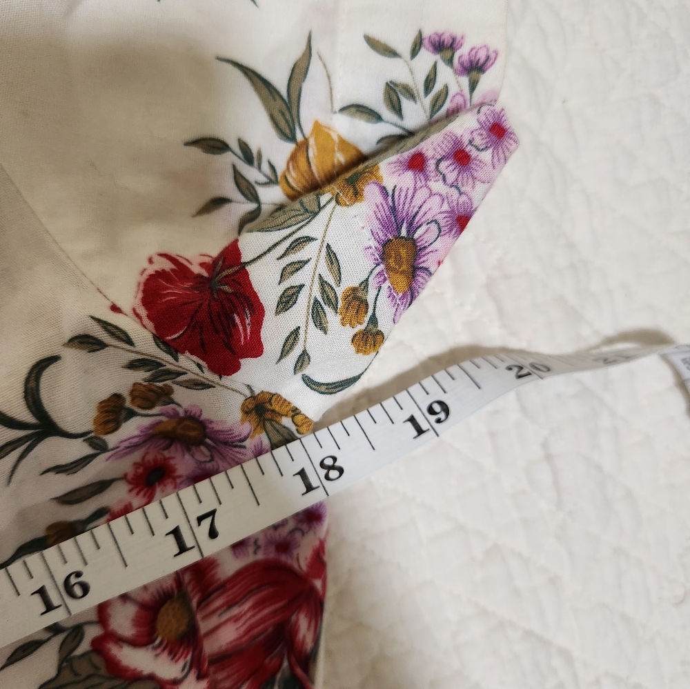 Floral Vintage Dress - Picture 7 of 7